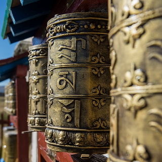 Kharkhorin - Erdene Zuu - Prayer wheels